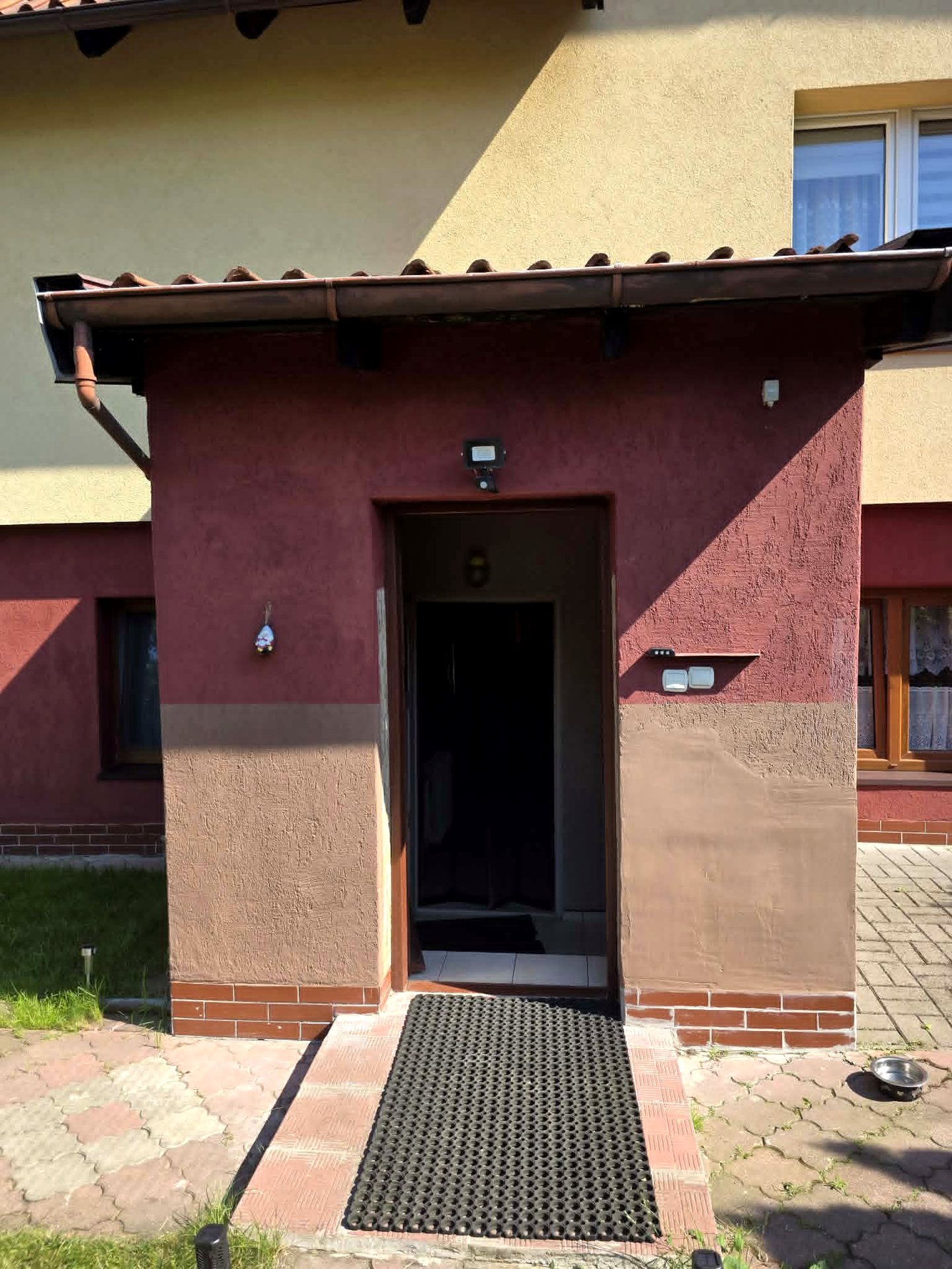 05-wejscie-do-mieszkania.jpg